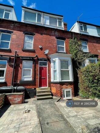 5 bed Terraced to rent Image 12