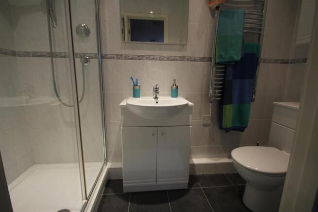ENSUITE