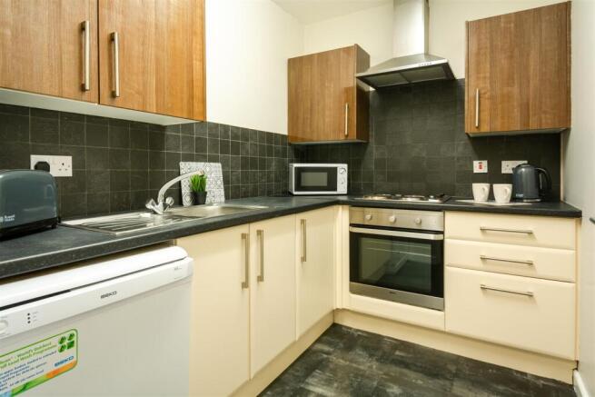 4 bed Not Specified for sale Image 5