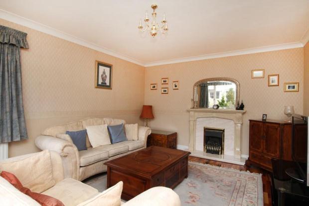Lounge 3