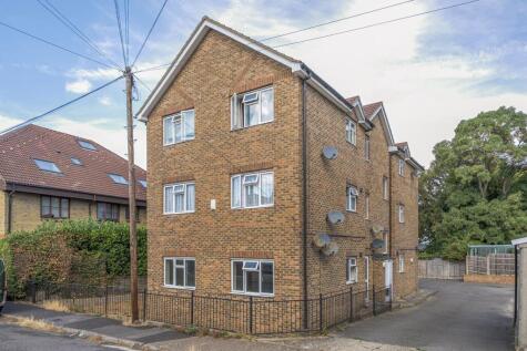 Flat , Randall Court, Randall Road, Chatham