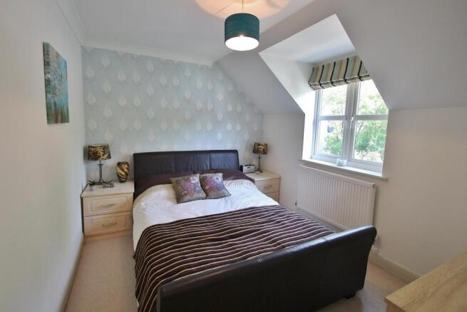Bedroom 2.JPG