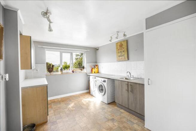 6 bed Smallholding for sale Image 10