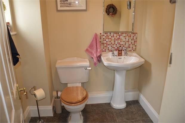 WC/Cloakroom