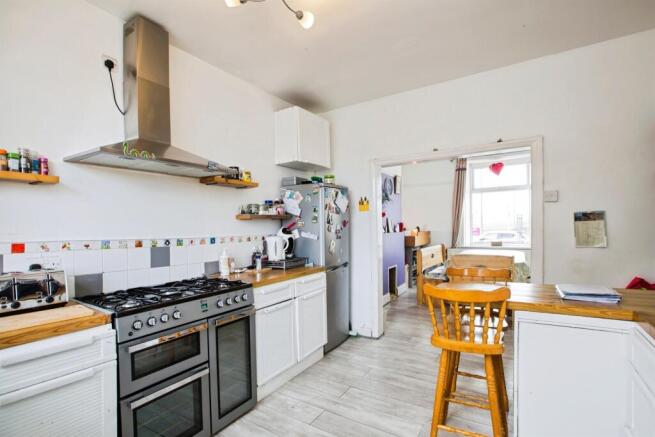 5 bed Terraced for sale Image 10