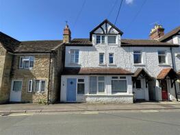 10, Lowden, Chippenham SN15 2BS