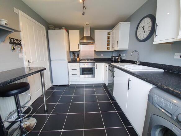 Kitchen & breakfast room