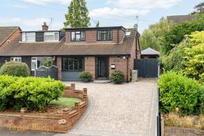 Rosebank, Ermine Street, Ware SG11 1ER