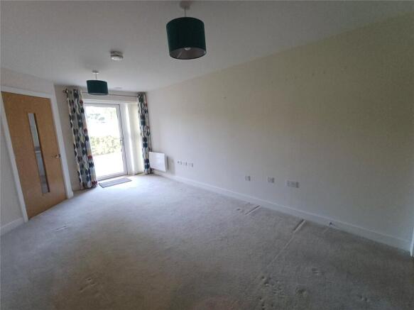 Gordon Court, Bridport, Dorset, DT6 photo 4