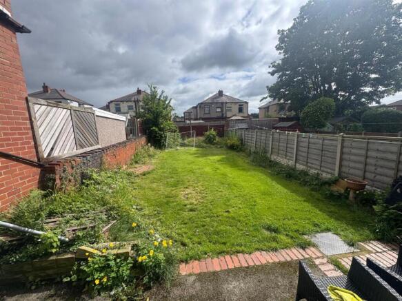2 bed Semi-Detached for sale Image 9