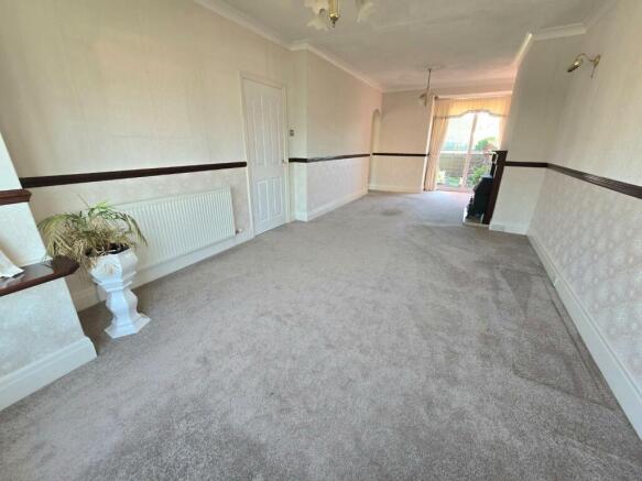 Lounge 2