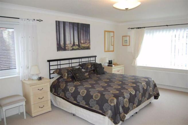 DOUBLE ASPECT BEDROOM 1