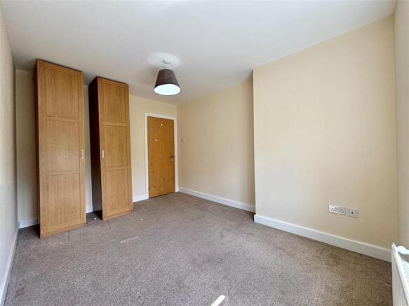2 bed Apartment for sale Image 10
