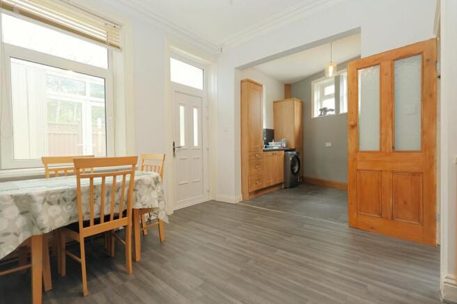 3 bed Terraced for sale Image 7