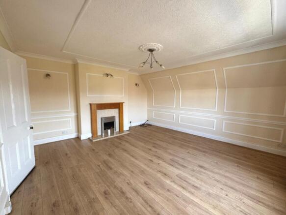 2 bed Apartment for sale Image 5