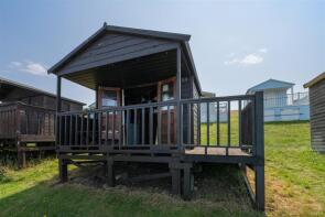 74 The Beach Hut, Marine Parade, Whitstable CT5 2BA