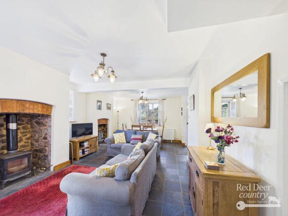 Sitting/Dining Room