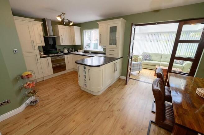 Kitchen .jpg
