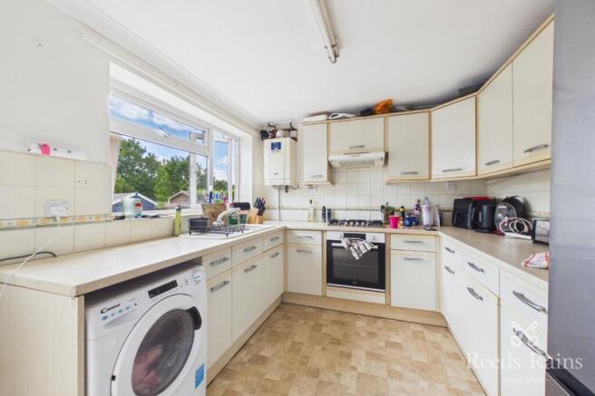 2 bed Semi-Detached for sale Image 5