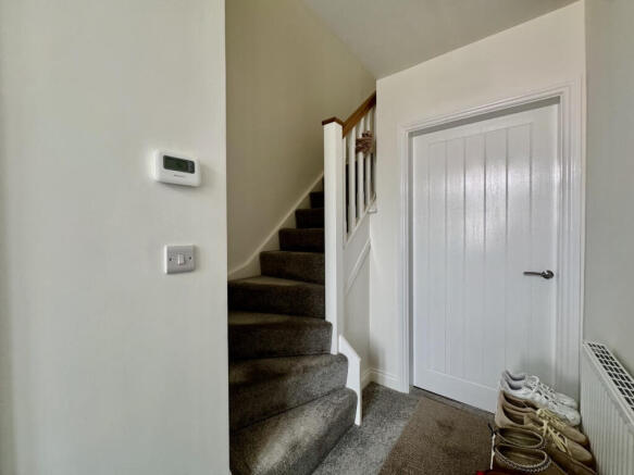 3 bed Semi-Detached for sale Image 9