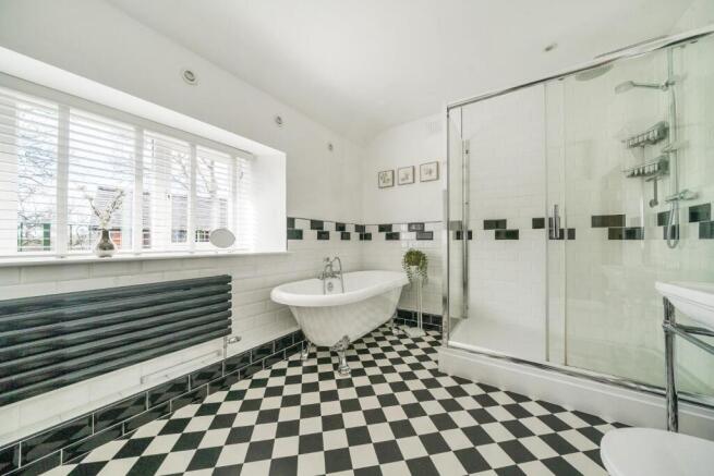 Ensuite.jpg