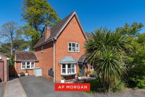12, Mallow Drive, Bromsgrove B61 0UP
