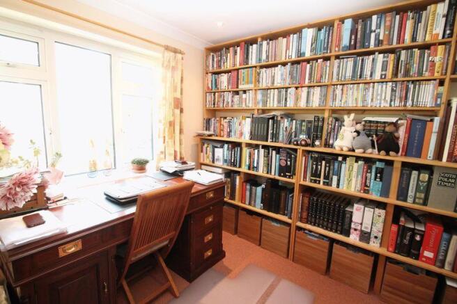 Photo 19