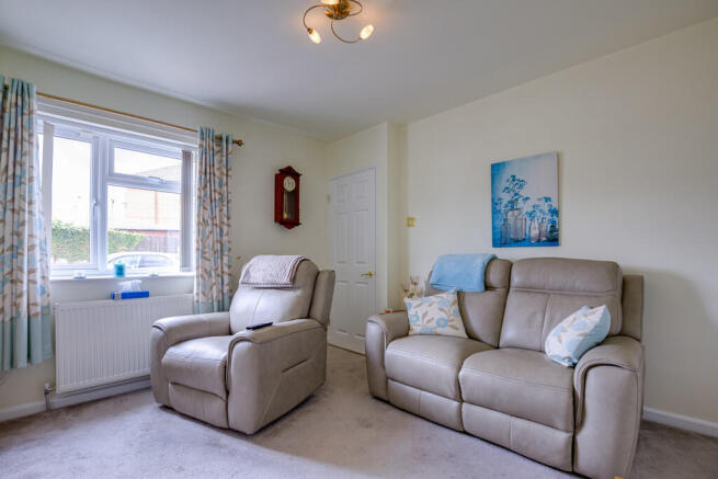 2 bed Terraced for sale Image 6