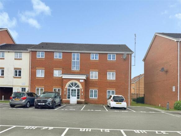 2 bed Flat for sale Image 12