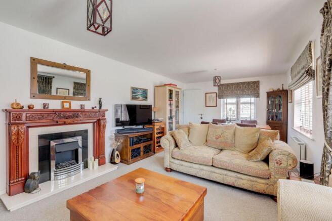 Living/Dining Room
