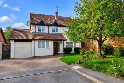Castle Gardens, Kimbolton, Huntingdon, PE28