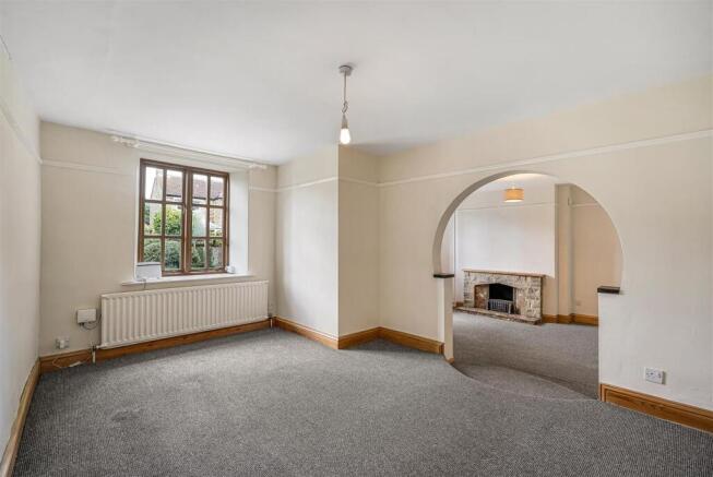 3 bed Semi-Detached for sale Image 6