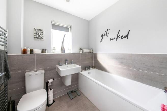 HOUSE BATHROOM