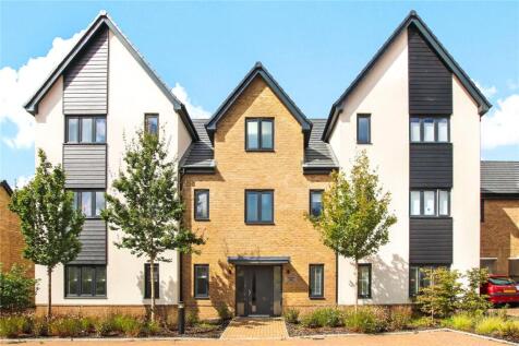 Buckler Ride, Crowthorne, Berkshire, RG45