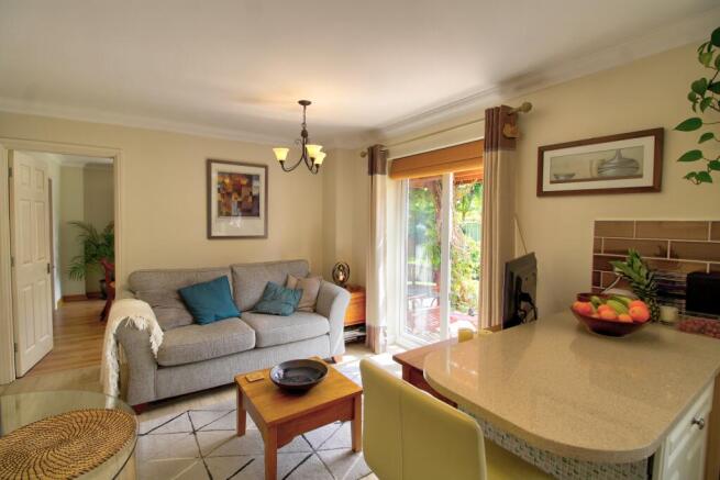 IMG_4896_7_8_Interior 4