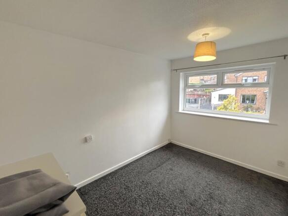 2 bed Terraced for sale Image 6