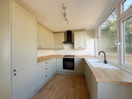 Alpine Court, Kenilworth