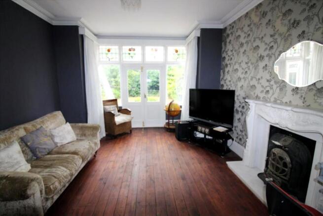 4 bed Semi-Detached for sale Image 6