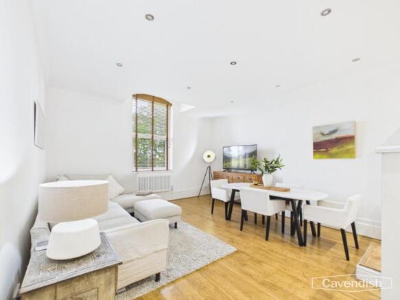 Kitchen / Living Area