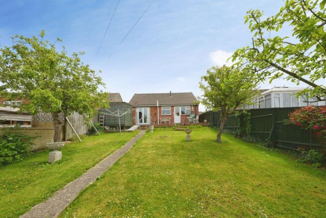 Boundary Road, Chippenham photo 4