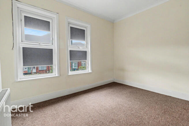 2 bed Terraced for sale Image 7