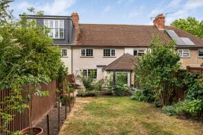 3, Hill View, Hitchin SG4 8AX
