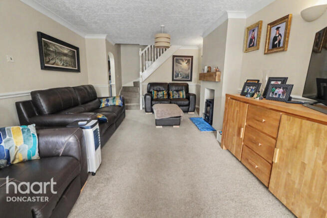 5 bed Semi-Detached for sale Image 6