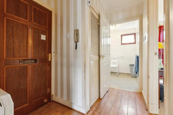 Photo 12