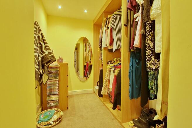 Photo 33
