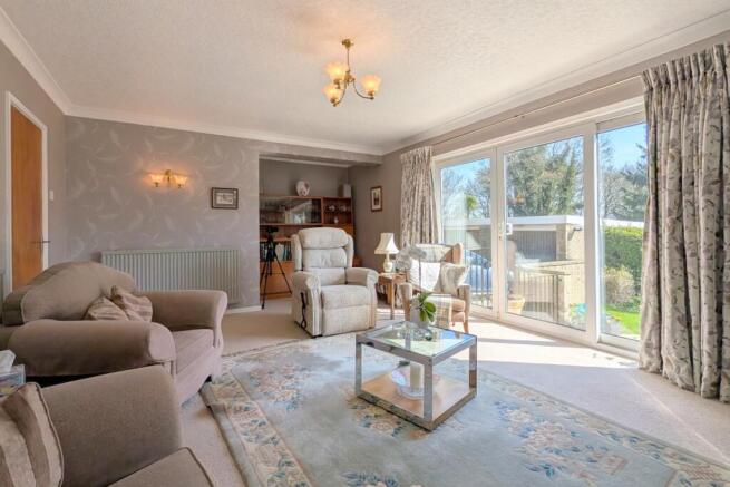3 bed Detached for sale Image 5