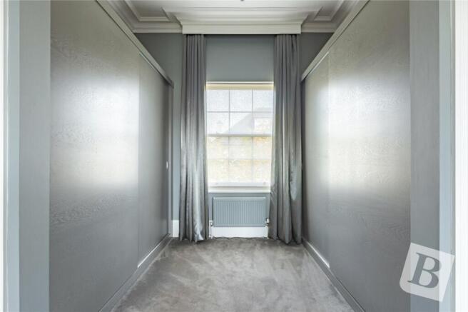 Walk In Wardrobe
