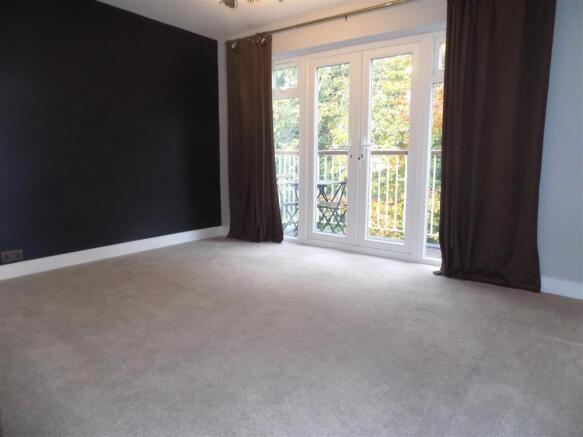 Bedroom 1.JPG