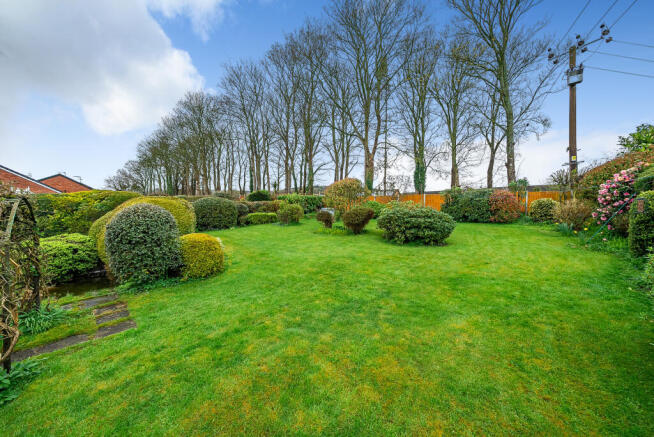 GARDEN