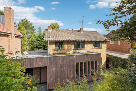 West End Lane, Pinner HA5